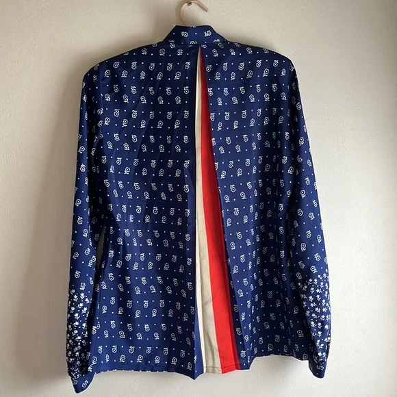 VINTAGE RD#2 floral blouse. Red, white, blue. Size medium - Picture 2 of 3